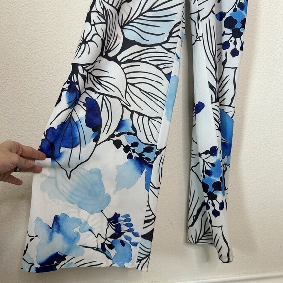 Tobi Island Living Blue and White Tropical Jumpsuit S - Picture 5 of 9